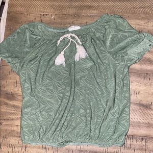 Women’s shirt